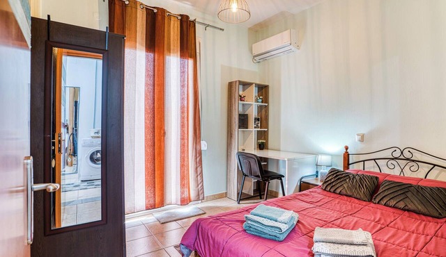 Cozy apartment in a quiet neighborhood close to Chios downtown in Chios