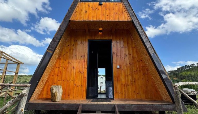 Cozy Lakefront Cabin - Myselim