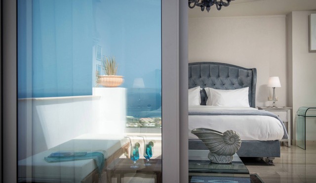 Creta Blue Boutique Hotel