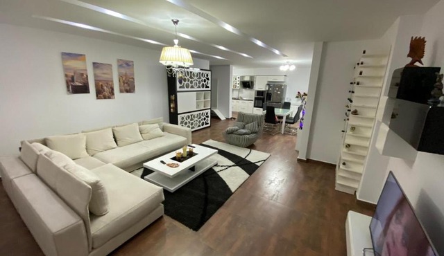 DeaRoi penthouse