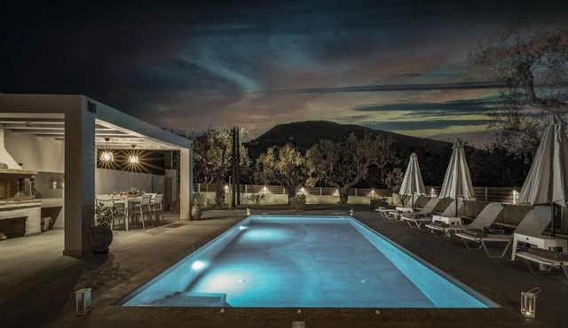 Deifilia Villa in Zakynthos in Pantokratoras