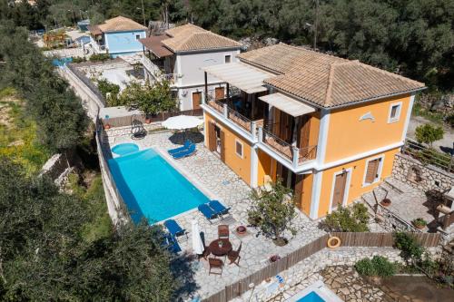 DELPHINUS VILLAS-Villa Nikitas in Agios Nikitas