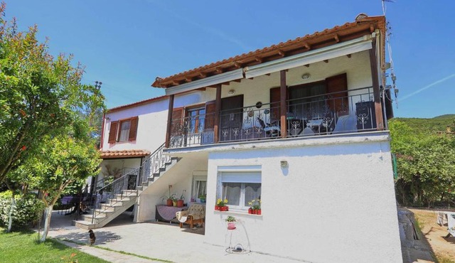 DIANA'S HOUSE
