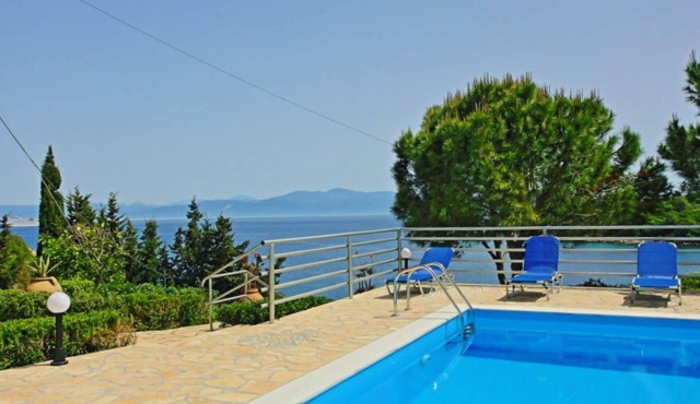 Dolphin Studio Swimming Pool Walk to Beach Sea Views A C Wifi Car Not Required - 559 in Paxos