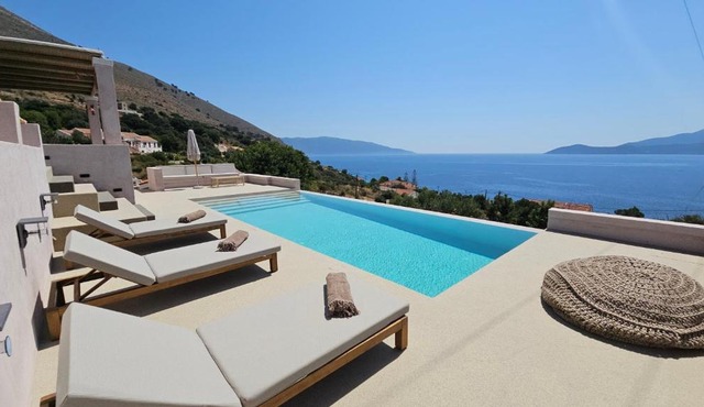 Doto Villa with private pool