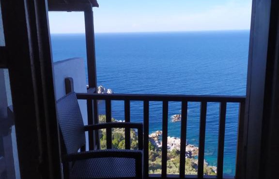 Double studio room in Mylopotamos with beautifull view