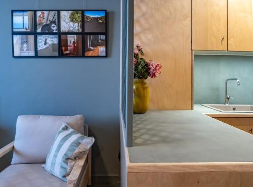 Downtown photographer's studio 2