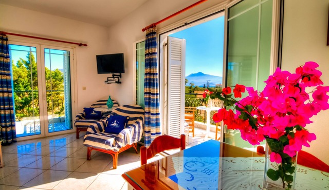 Dryoussa Apartments in Samos