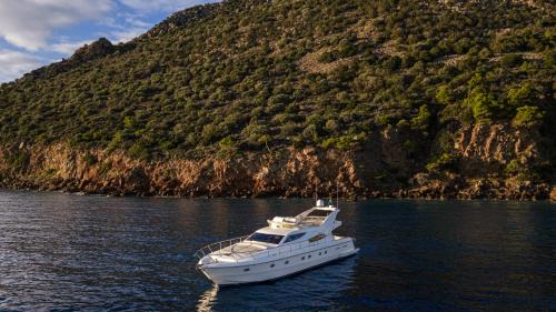 DS MAI Sailing in Athens