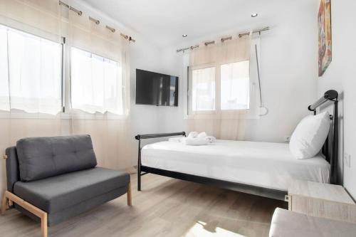 Elegant Suite near Beach 6 in Ayía Marína