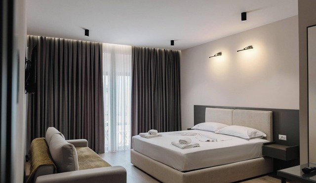Elif Hotel