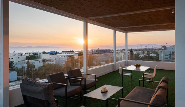 Ellinikon Rooftop Apartment in Athens