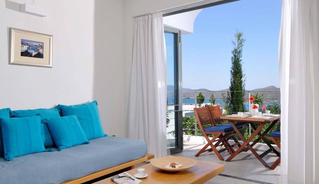 Elounda Living Residences by GHH
