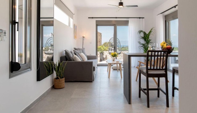 Ena & Ena Signature Seaview Homes