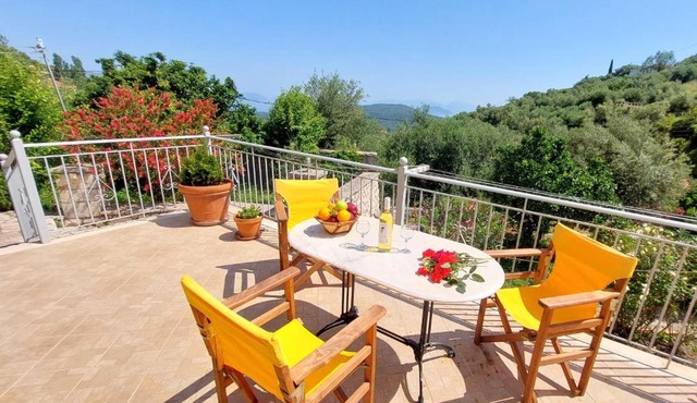 Euryclea Apartments