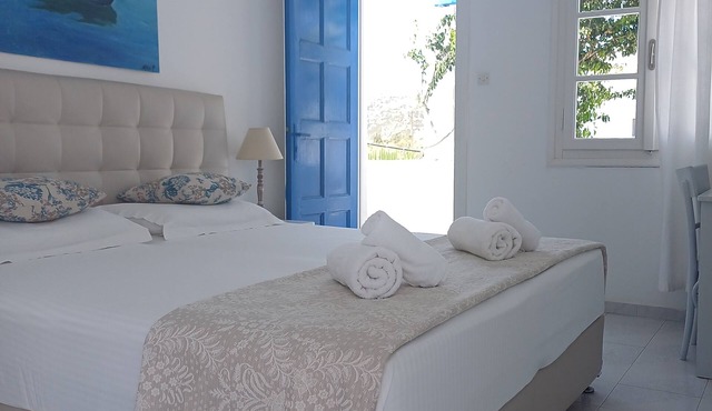 Evi Evan Hotel