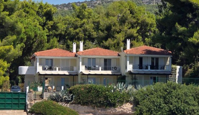 Evia Blue Paradise, Sea Front, Beachfront Villa, Frontline Villa, Eretria, Evia, Greece in Eretria