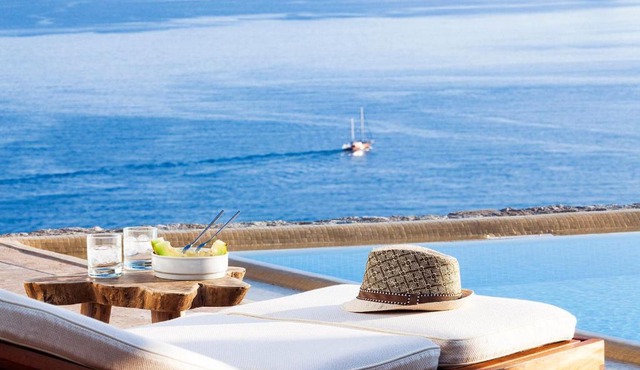 Excellent Mykonos Villa Villa Elpida 3 Bedrooms Stunning Sea Views Psarrou in Mýkonos City