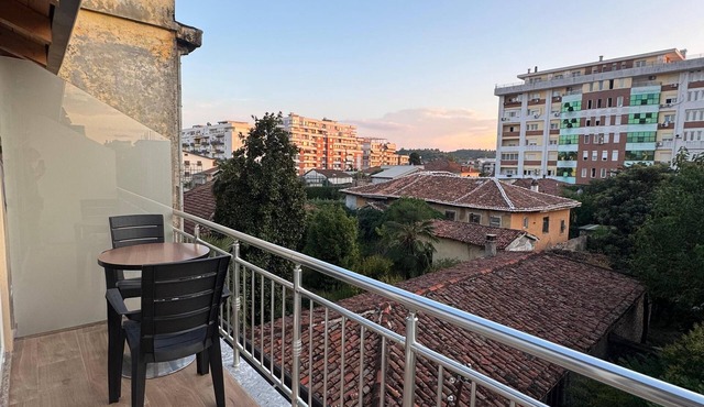 Fantastic 3 rooms and One-bedroom apartment with AC in Shkodër.