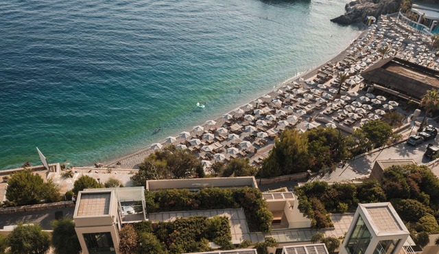 Folie Marine Beach Hotel & Club