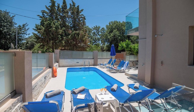 Four Bedroom villa close to the town and beach in Rethymno