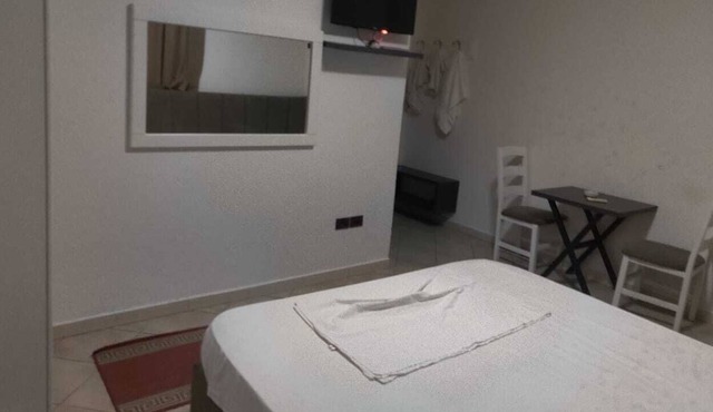 G&B Hotel in Xhafzotaj