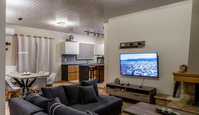 G.R luxury apartment