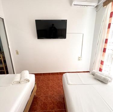 Garden Villa Sarande Apt-4
