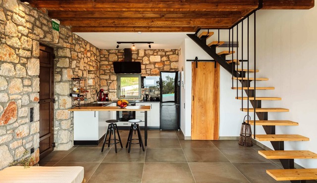 Gerakada Exclusive-Seaview Villa with Private Pool