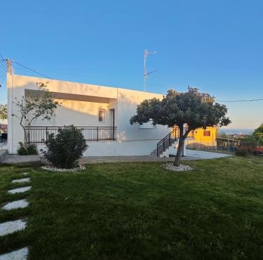 Giannis house