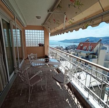 Golden mirror in Kavala