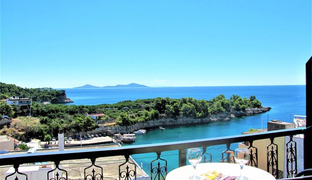 Gorgona Hotel