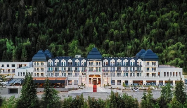 Grand Hotel Belushi