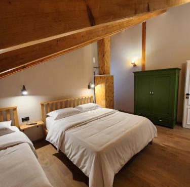 Guesthouse Te Avllia