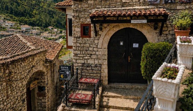 Guva Stone House Mangalem