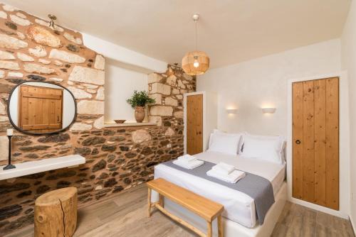 Hamezi Instyle Suite 2 Traditional Sunny Cretan Houses in Khamézion