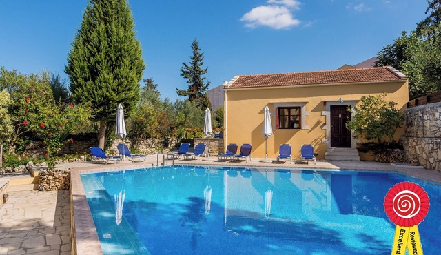 Heliopetra studios, small village near beaches