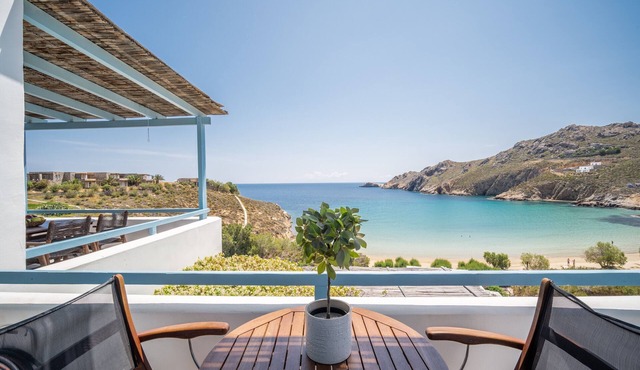 Holiday Home 'Psili Ammos' with Private Terrace, Balcony and Air Conditioning