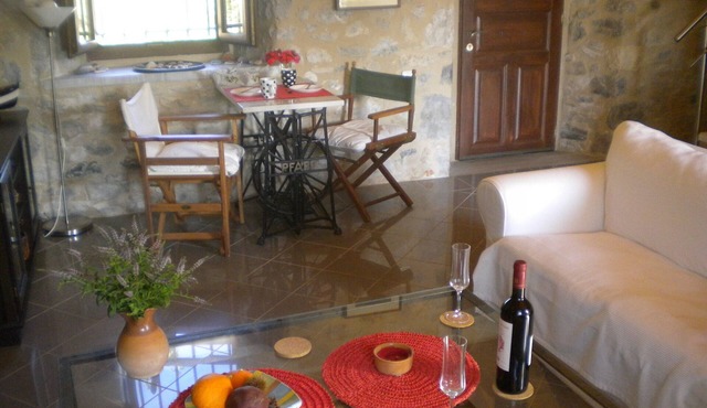 Holiday Home With Garden in Leonidio in South Kynouria