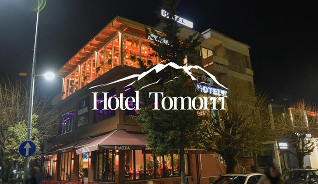 Hotel Tomorri