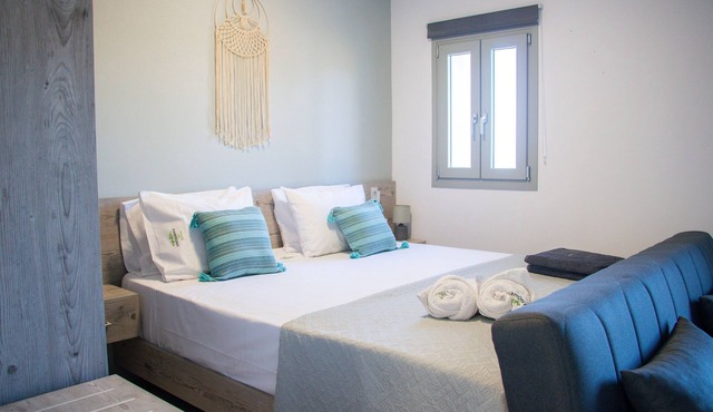House of Harmony Suites | Mira