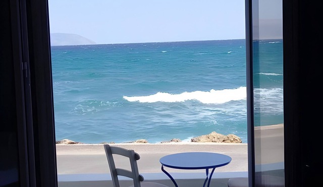 "I Have A Dream" Apartment with Sea View, Private Terrace, and Air Conditioning in Agia Pelagia