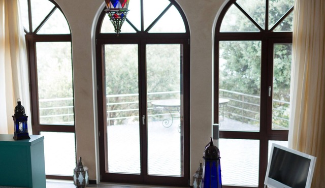 independent luxury holiday apartment Antigone with pool, near the sea Anidri in Anidri