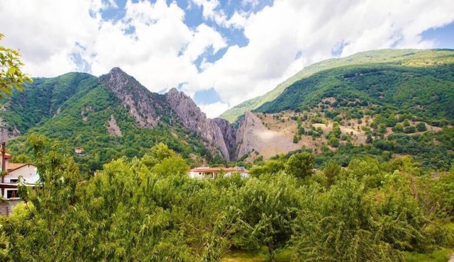 Irenes Resort in Almopia