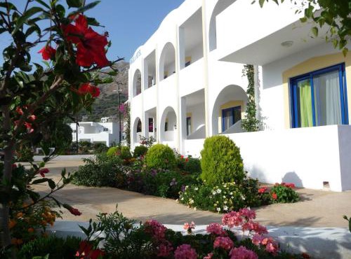 Irinoula Apartments