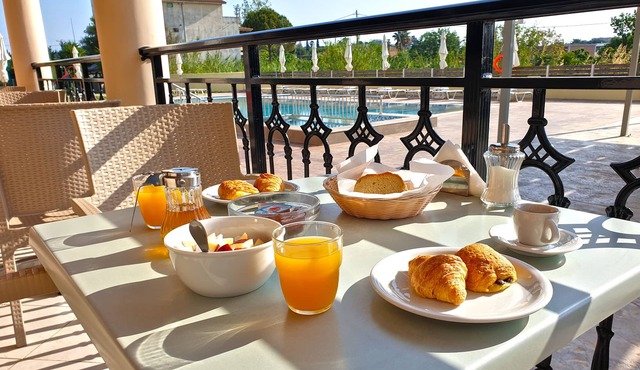 Jenny Hotel