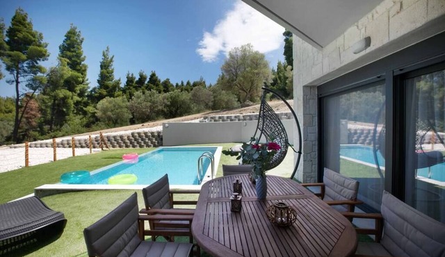 K-Euphoria Club Infinity Villa 1 Pefkohori by Halkidiki Villas
