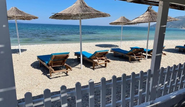Karaburun Sunset Beach in Orikum