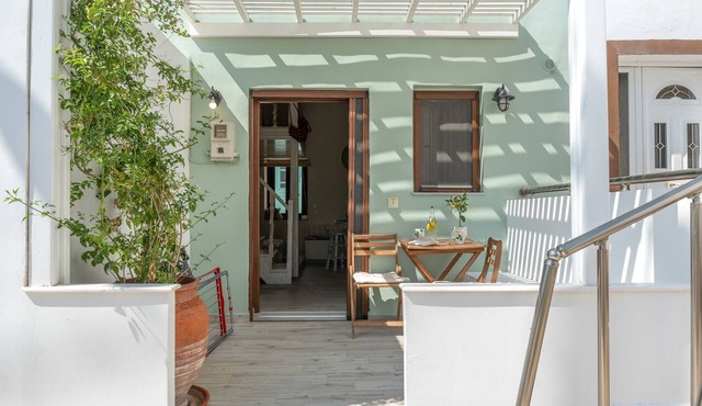 Karavana House Arkasa – Central, Quiet Accommodation in Karpathos