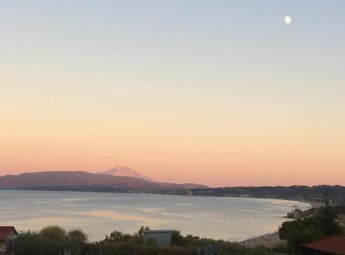 Katevi Luxury Seafront Villa in Aristotelis